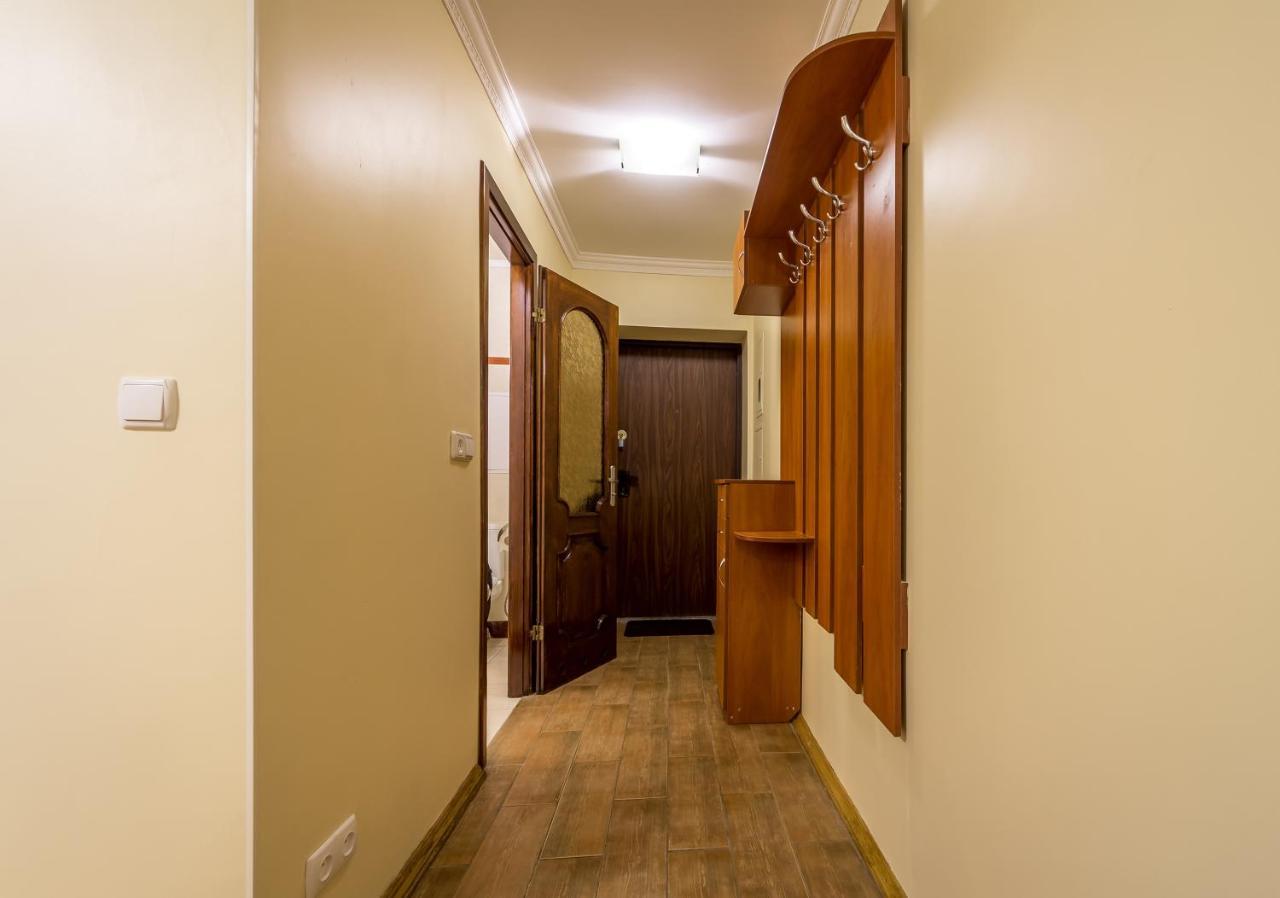 Apartment On Leonida Pervomais'Koho Κίεβο Εξωτερικό φωτογραφία